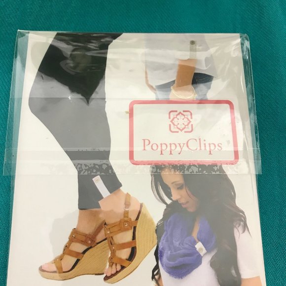 Poppy Clips - Picture 8 of 8
